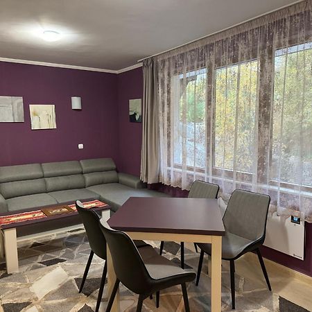 Grand Monastery Hotel Apartments パンポロボ エクステリア 写真