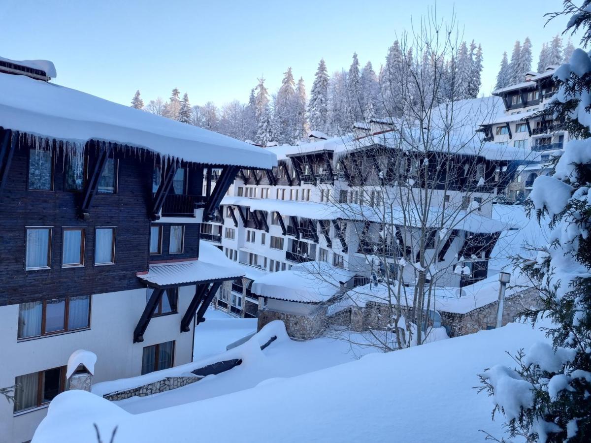 Grand Monastery Hotel Apartments パンポロボ エクステリア 写真
