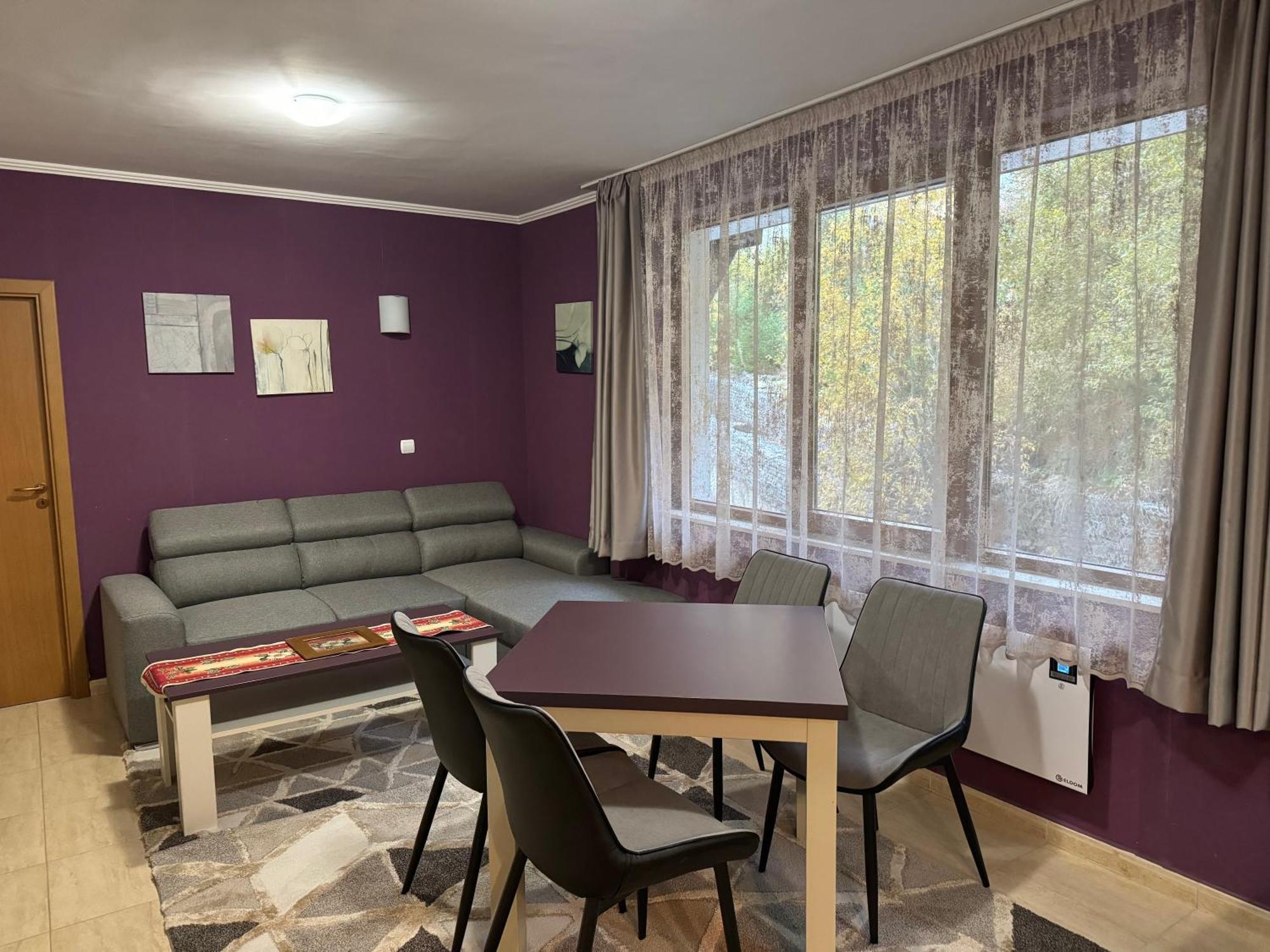 Grand Monastery Hotel Apartments パンポロボ エクステリア 写真
